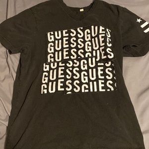 Guess short sleeved shirt